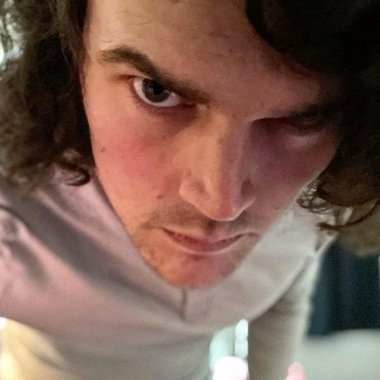 TomasMc - Freelance Songwriter