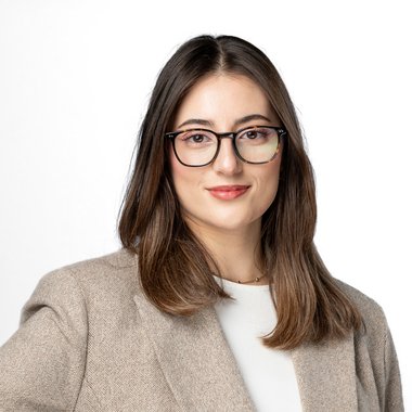 Oumaima A. - Freelance Digital Marketer