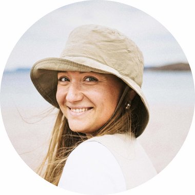 Lora A. - Freelance Documentary Filmmaker