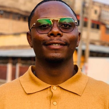 jay S. - Freelance Book Cover Designer