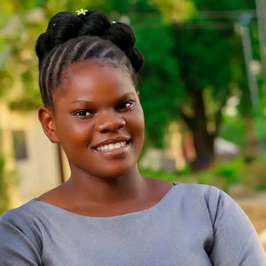Titilayo A. - Freelance Graphic Designer