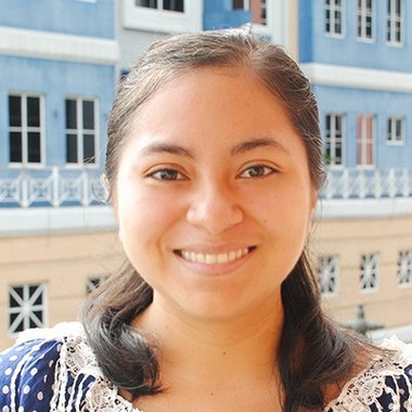 Lissette L. - Freelance Web Developer