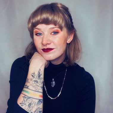 Marisa C. - Freelance Songwriter