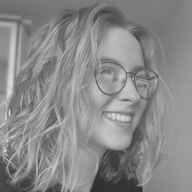 Teri E. - Freelance Motion Graphic Designer