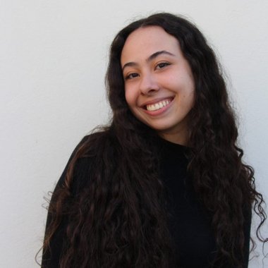 Giovanna L. - Freelance Artworker