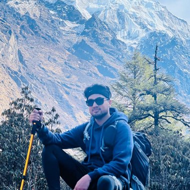 Pramun R. - Freelance Flyer Designer