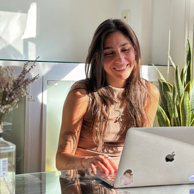 mariajimenna - Freelance Brand Designer