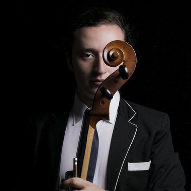 FernandezdelCello - Freelance Guitarist