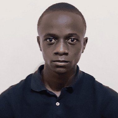 Oliver J. - Freelance Web Designer