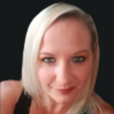 Retta F. - Freelance Web Designer