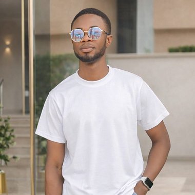 Adebusuyi A. - Freelance Video Editor