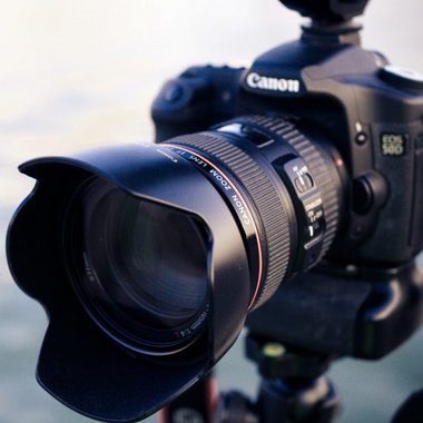 Media A. - Freelance Image Editor