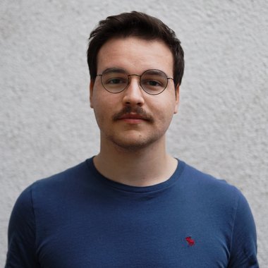 Hendrik F. - Freelance Mixing Engineer