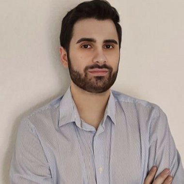 César S. - Freelance Digital Marketer