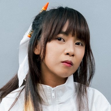 Dency D. - Freelance Graphic Designer