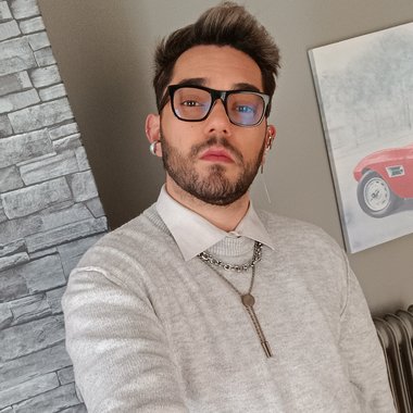 Dimitris Z. - Freelance Artworker