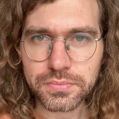 Ilia P. - Freelance Video Editor