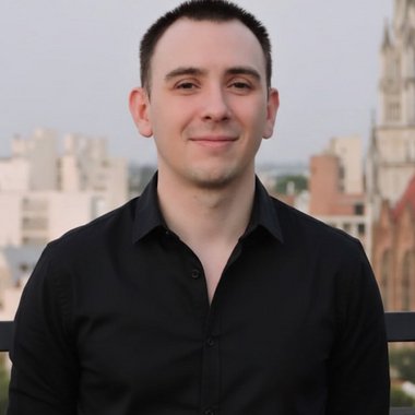 Alexis A. - Freelance Web Developer