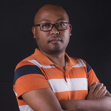Emouna - Freelance Filmmaker