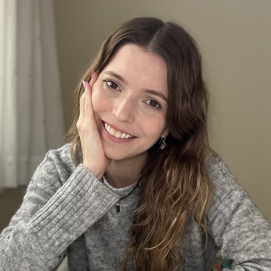Leilen C. - Freelance Designer