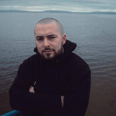 IIMiiKV - Freelance Music Producer