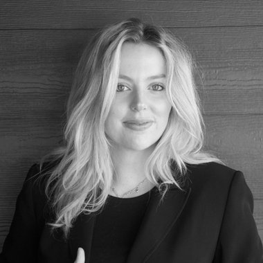 Nicole V. - Freelance App Designer