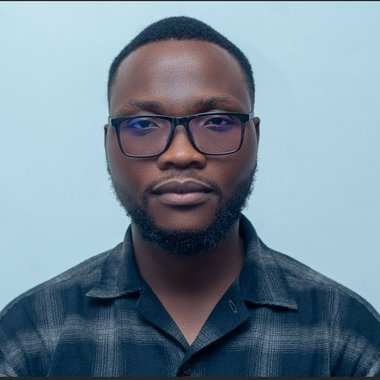 Jonas D. - Freelance Web Designer