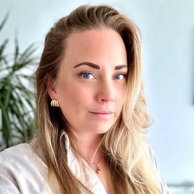 Ida K. - Freelance Social Media Manager