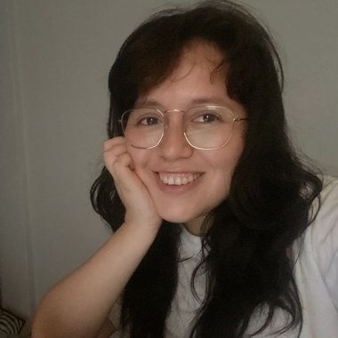 Daniela S. - Freelance Motion Graphic Designer