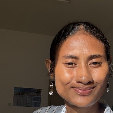 Rawali R. - Freelance Social Media Freelancer