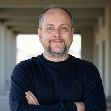 Clinton G. - Freelance Developer