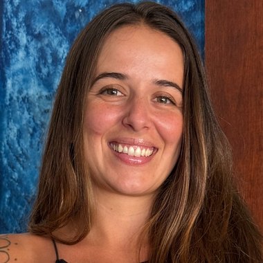 Veronica G. - Freelance Marketing Strategist