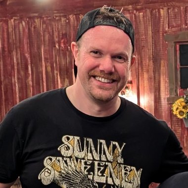 Simon E. - Freelance Actor