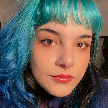 Bruna S. - Freelance Artist