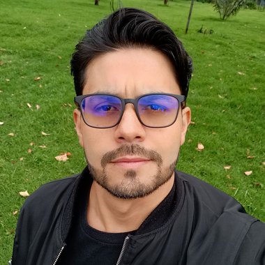 Carlos C. - Freelance Ui Designer