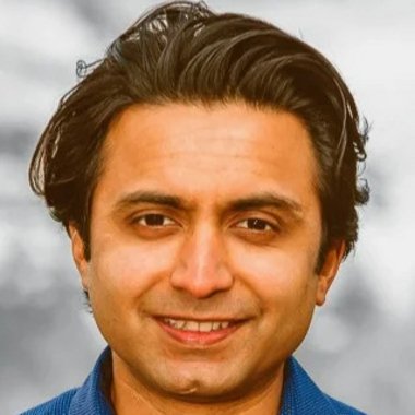 Misbah D. - Freelance Web Developer
