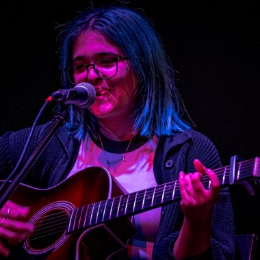 Anshi G. - Freelance Vocalist