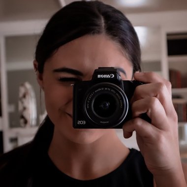 LEAH S. - Freelance Photographer