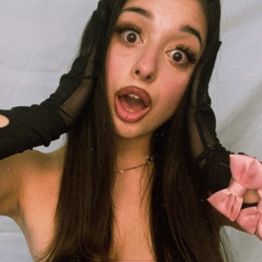 Laila L. - Freelance Actor