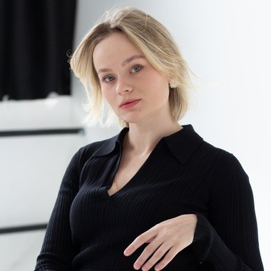 Anna S. - Freelance Developer