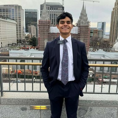 Yihad V. - Freelance Web Designer