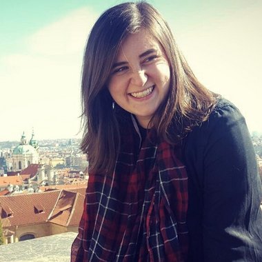 Sydney N. - Freelance Content Creator