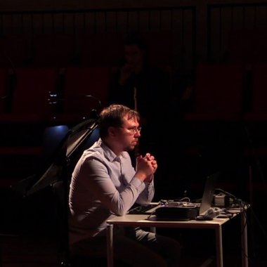 Viktor V. - Freelance Music Producer