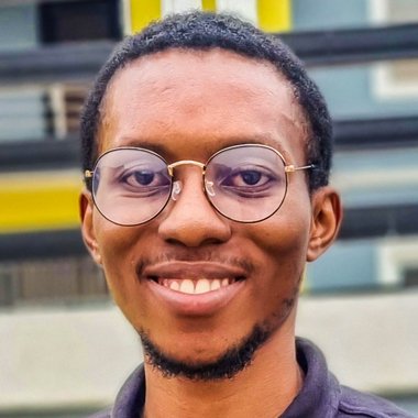 Samuel O. - Freelance Creative Director