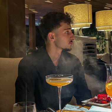 Christos M. - Freelance Social Media Manager