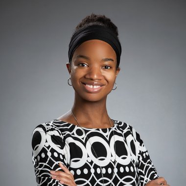 Asia L. - Freelance Graphic Designer