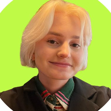 Alisa L. - Freelance Ui Designer