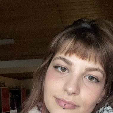 Ana P. - Freelance Book Illustrator