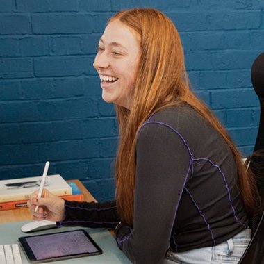 Annie W. - Freelance Designer