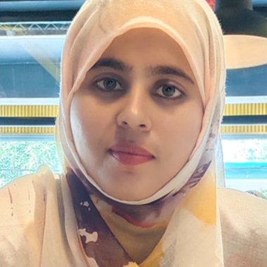 Bushra S. - Freelance Web Developer